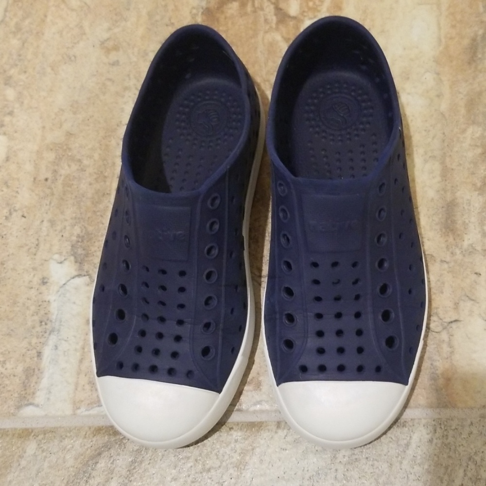 NATIVE shoes